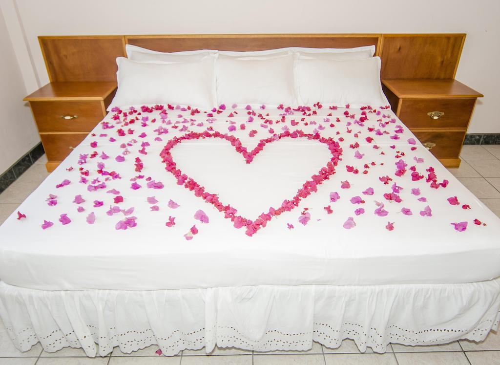 Caribbean Inn And Suites St. John's Kamer foto